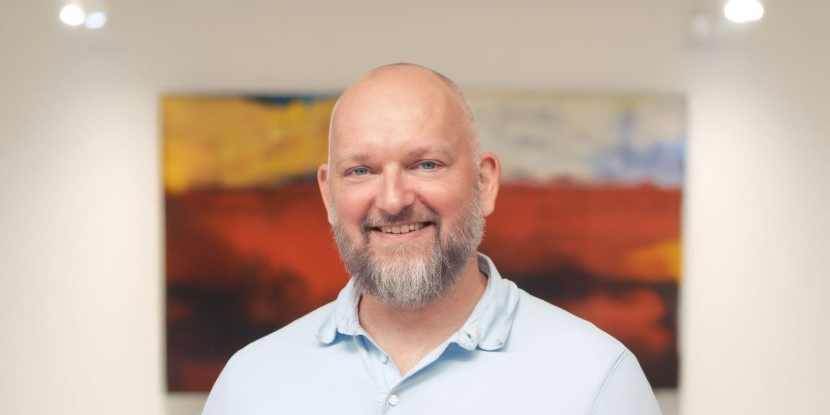 Michael-Gram-04_expand